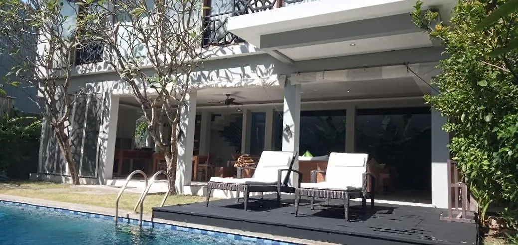 Villa Bteega, 10 Minutes Walk To Beach And Restaurants, With Staffs Seminyak  Indonesia