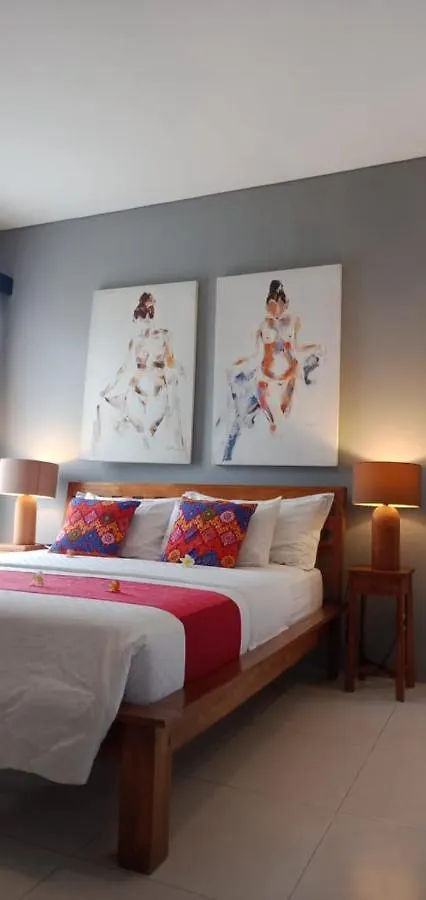 Villa Bteega, 10 Minutes Walk To Beach And Restaurants, With Staffs Seminyak  0*, Seminyak (Bali)